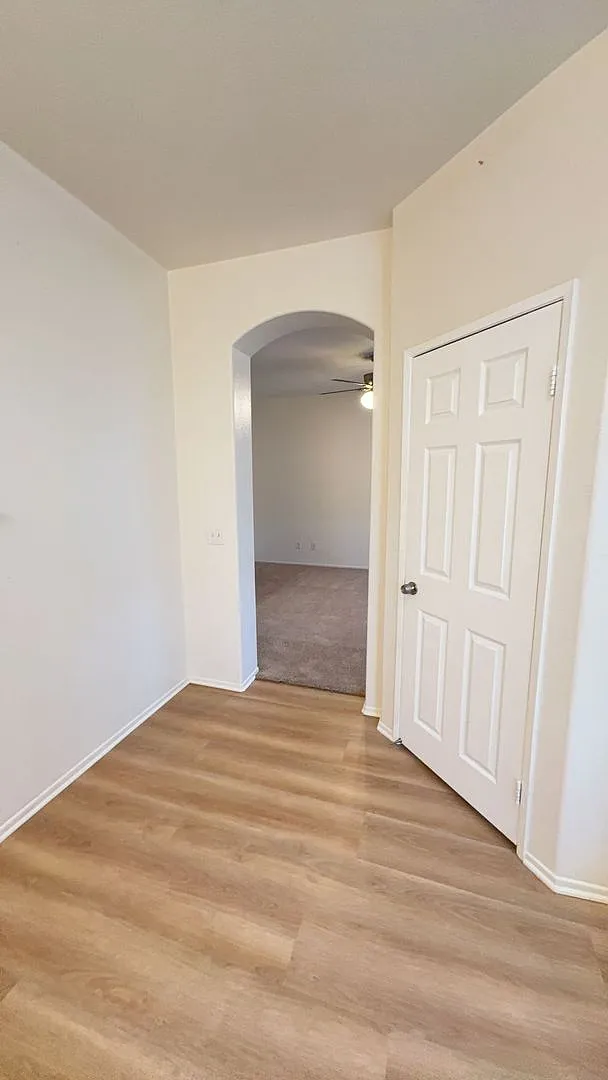 5 Bedroom Victorville House — Photo 4