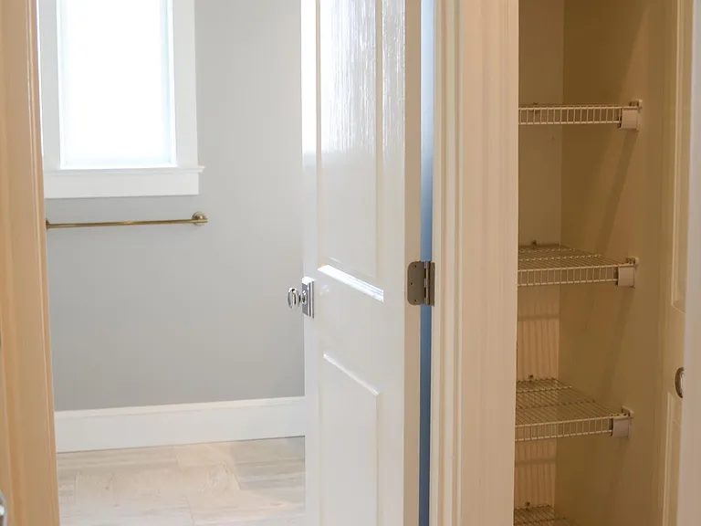 43 W James St #1 — Photo 8