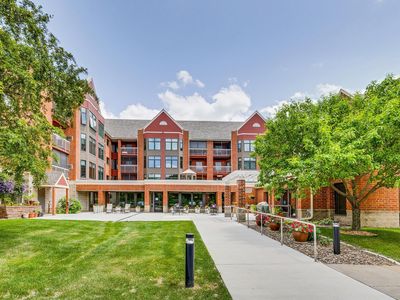 500 County Road B Rd W #307, Roseville, MN, 55113