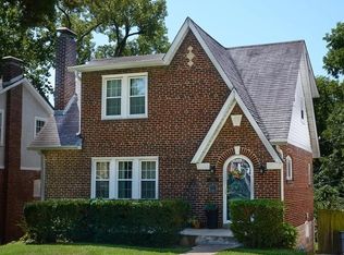7744 Gissler Ave, Saint Louis, MO 63117