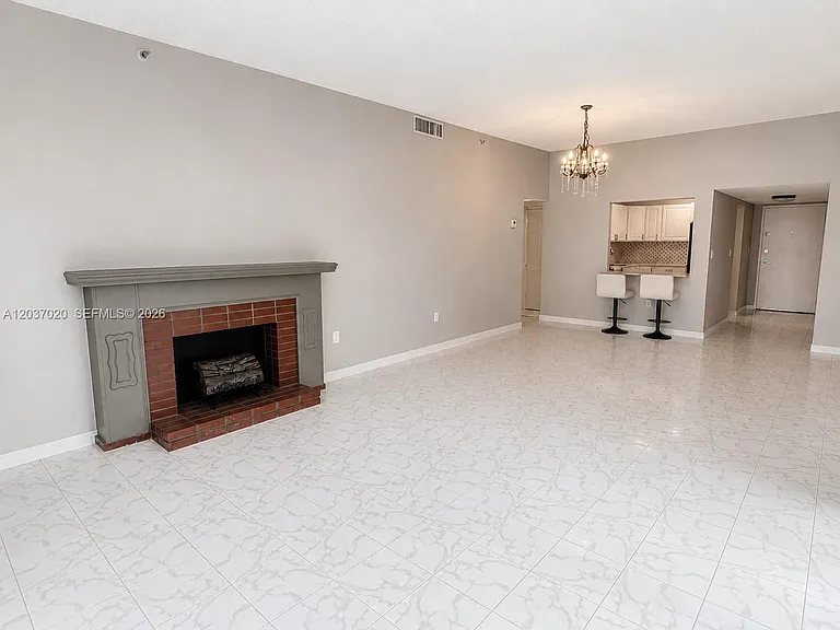20505 E Country Club Dr #138 — Photo 9
