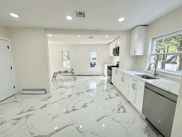 155 Leesville Rd — Photo 6