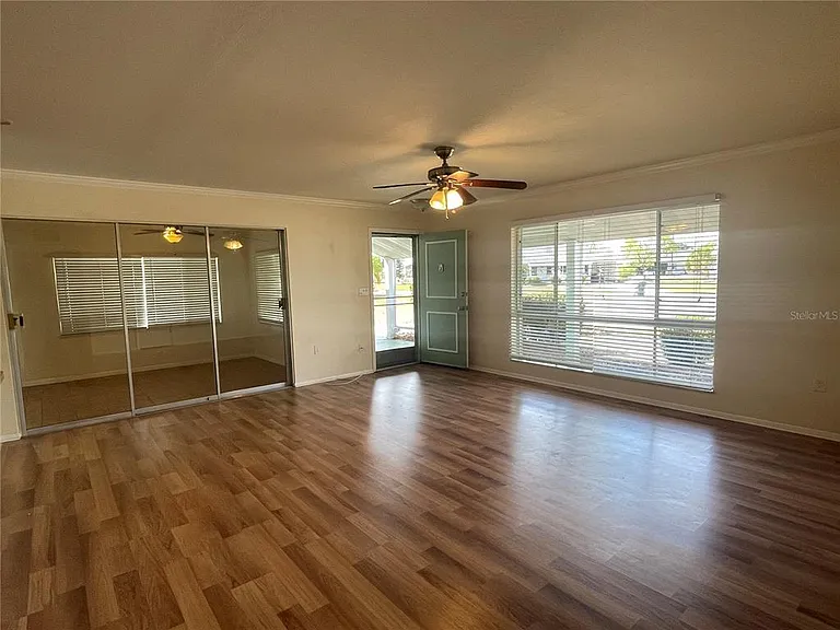 701 Cypress Pl — Photo 6