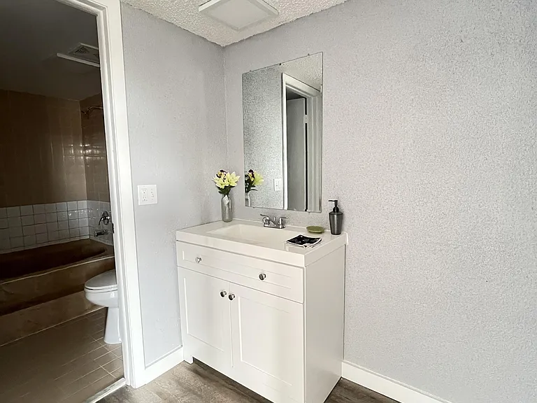 20511 NW 15th Ave #4 — Photo 14