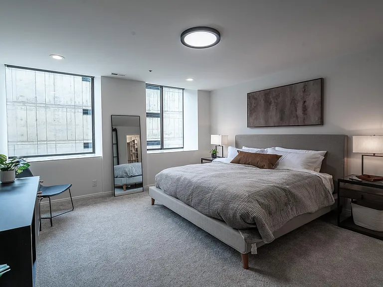 48 W Broadway S #407 — Photo 12