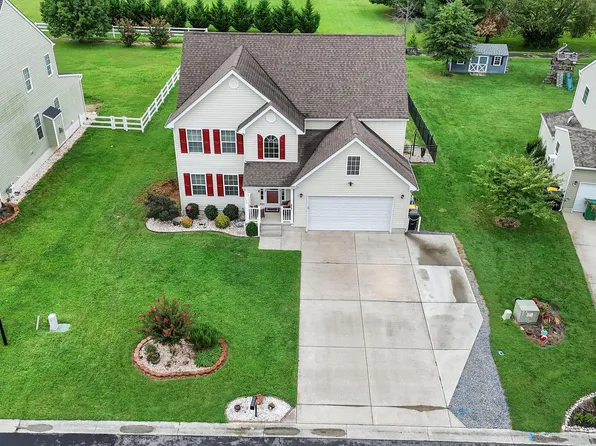 573 W Birdie Ln, Magnolia, DE 19962