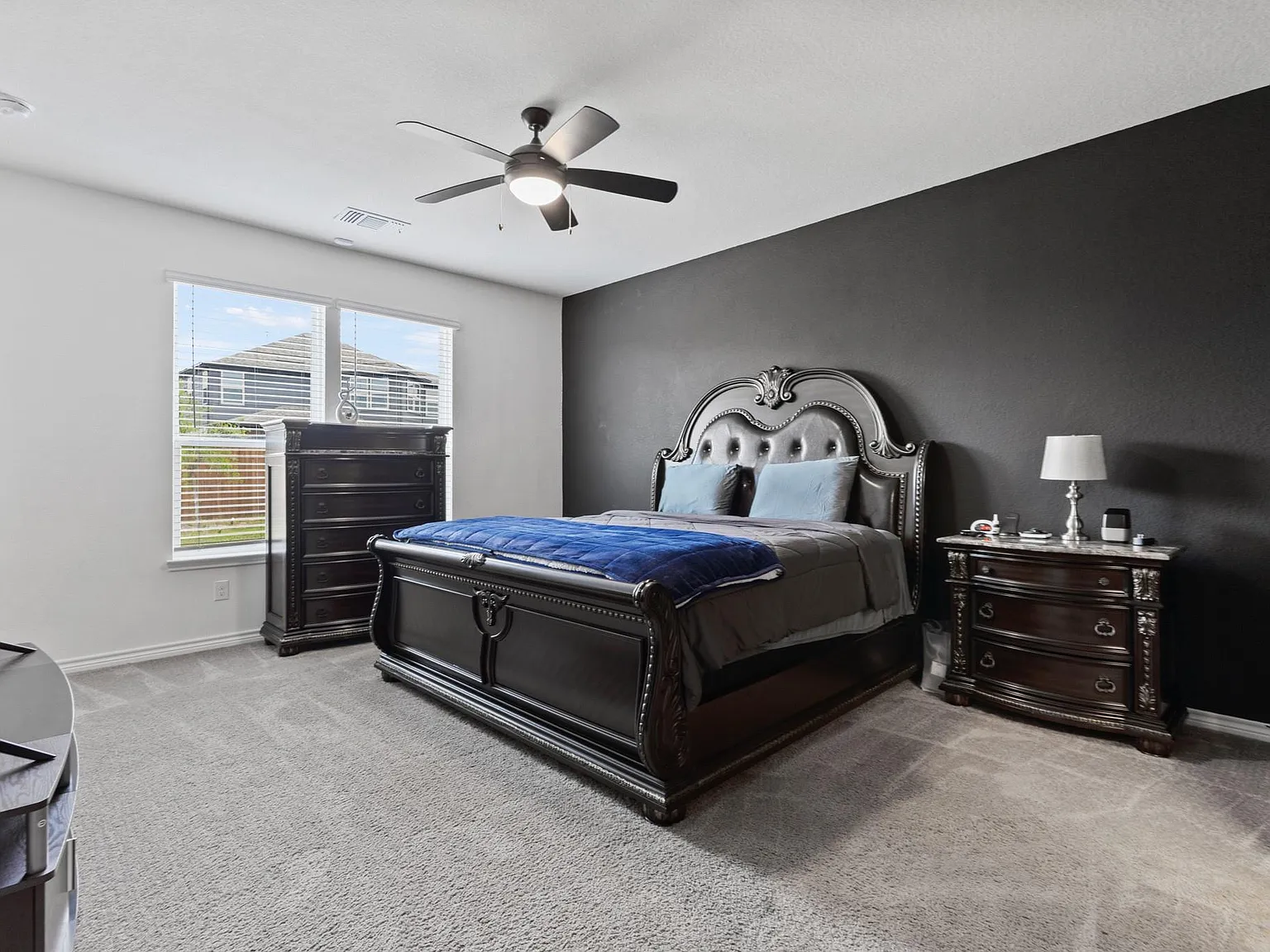 5 bed, 2628 sqft, $2,695 — Photo 4