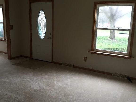 2nd image of 2101 Beach Dr