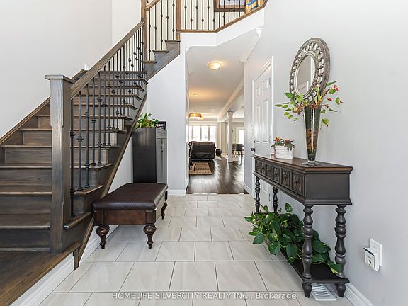 5th image of 153 Medici Ln