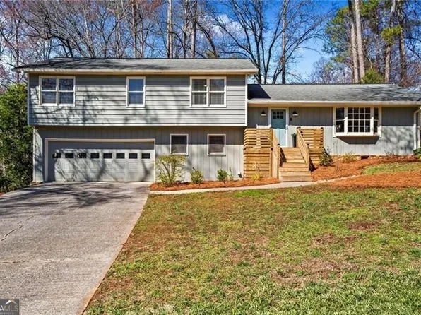 5403 Woodberry Cir, Marietta, GA 30068