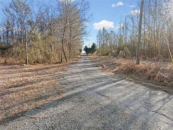 5th image of 202 Sam House Rd