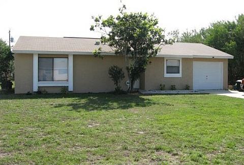2nd image of 1945 23rd Pl SW