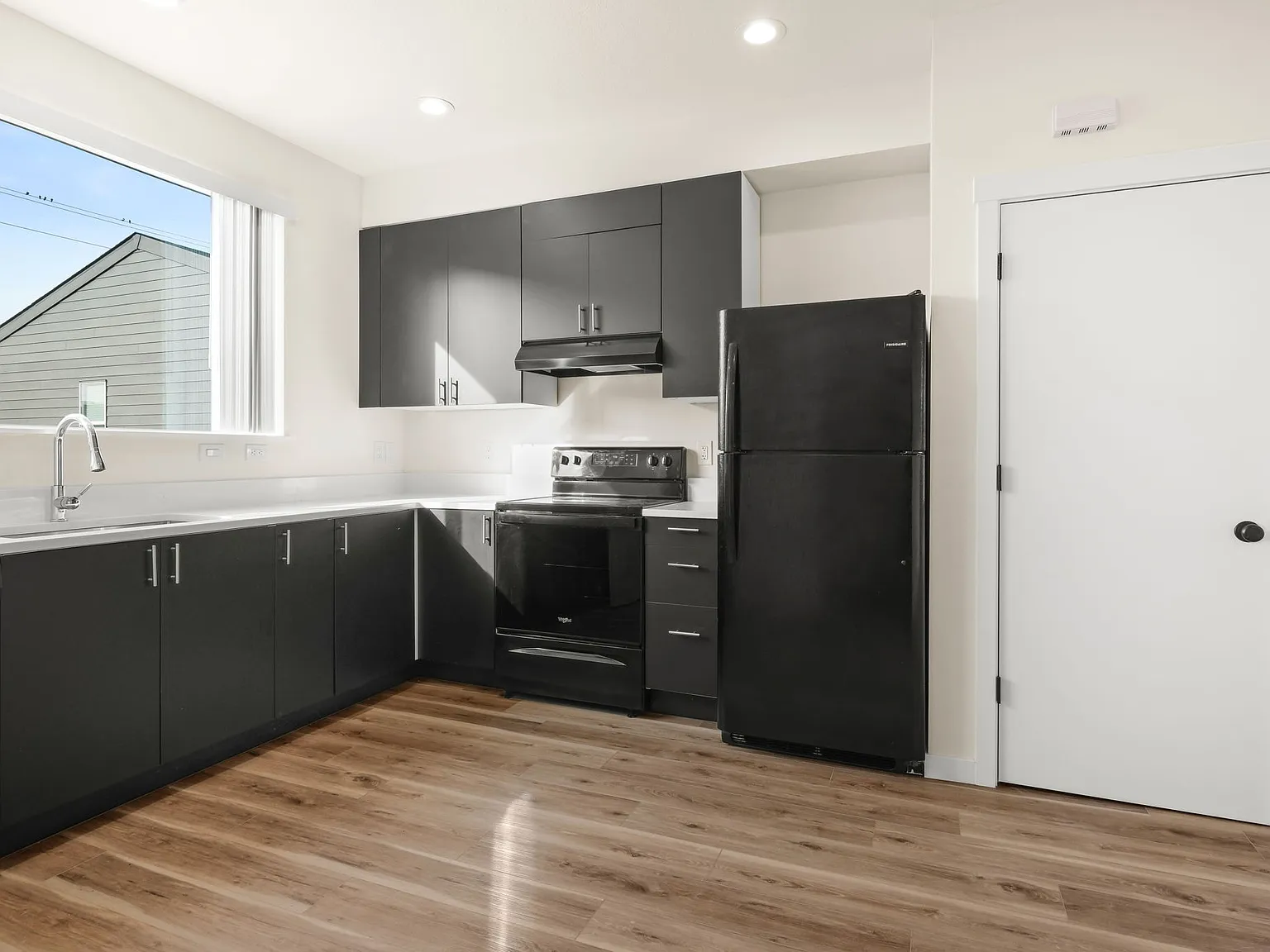 Vancouver Townhouses — Photo 1