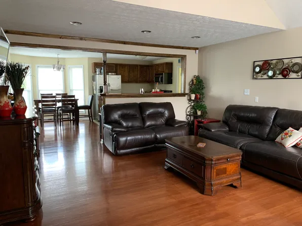 2645 Thames Valley Close Ct, Bowling Green, KY 42101
