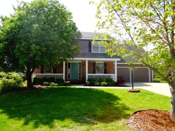 907 Andover St, Lawrence, KS 66049