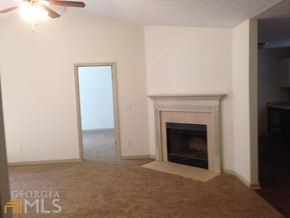 4th image of 84 Bear Creek Trl