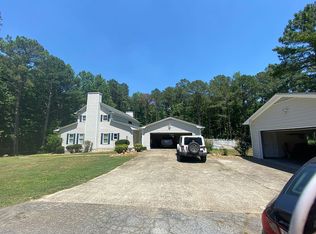 161 Buckingham Dr, Fayetteville, GA 30215