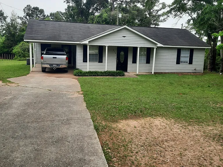 814 Smokey Rd — Photo 2