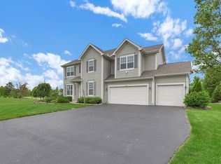 2618 Triple Crown Xing, Powell, OH 43065