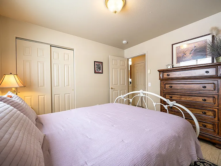 893 Capistrano NW — Photo 5