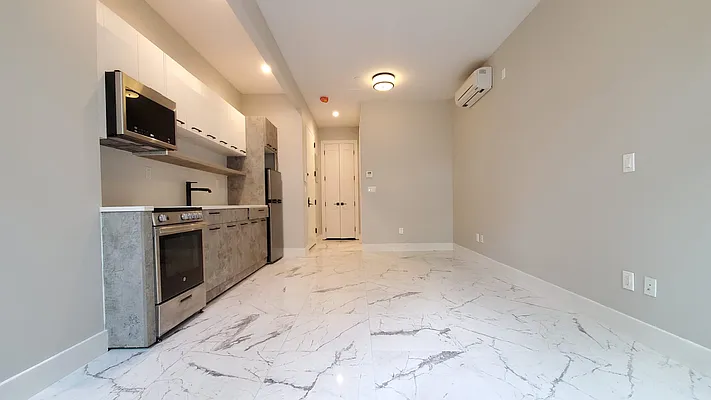 Rented by Compass | media 5