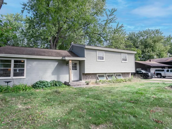 1735 Birch Lake Ave, White Bear Lake, MN 55110
