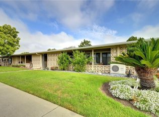 1800 Sunningdale Rd APT 18B, Seal Beach, CA 90740