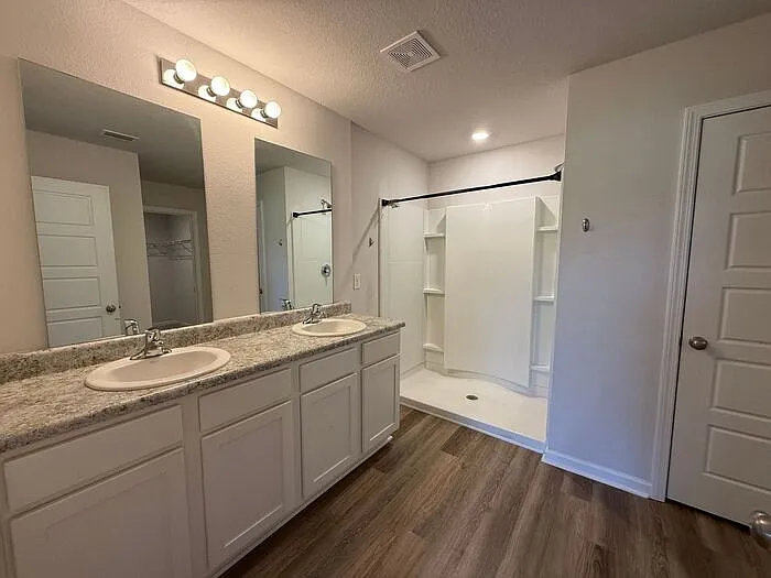 9732 Angel Oak Dr — Photo 21