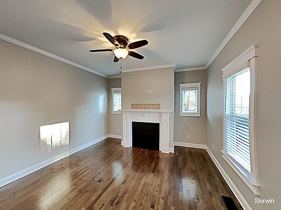 5th image of 321 Greenwood Ave