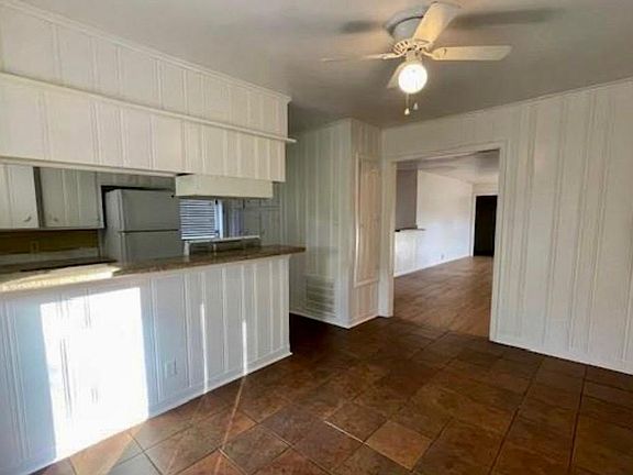 4th image of 6417 Edgemoor Dr
