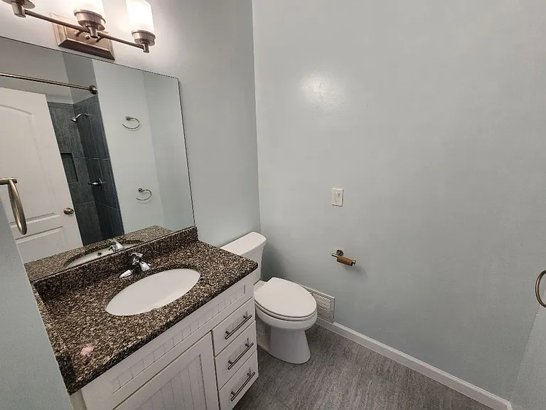 110 Surf St — Photo 28