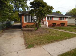 328 E Joliet St, Schererville, IN 46375