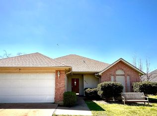 4813 Green Dr, Fort Worth, TX 76117
