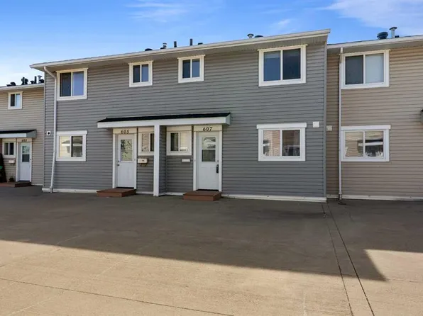 600 W Signal Rd #607, Wood Buffalo, AB T9H 3Z4