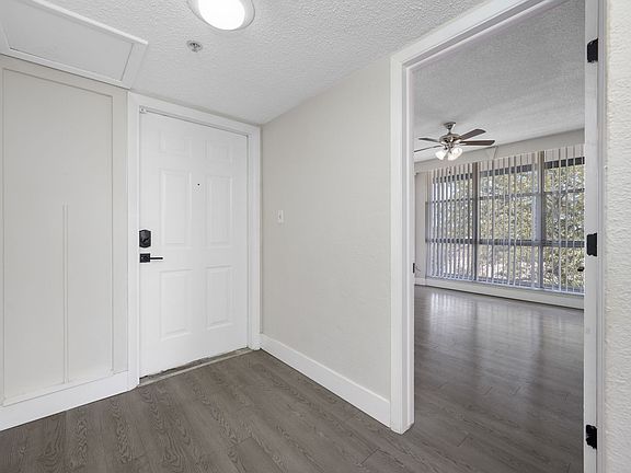 5th image of 3554 1st Ave N #76