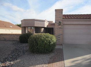 1011 W Rio Guaymas, Green Valley, AZ 85614