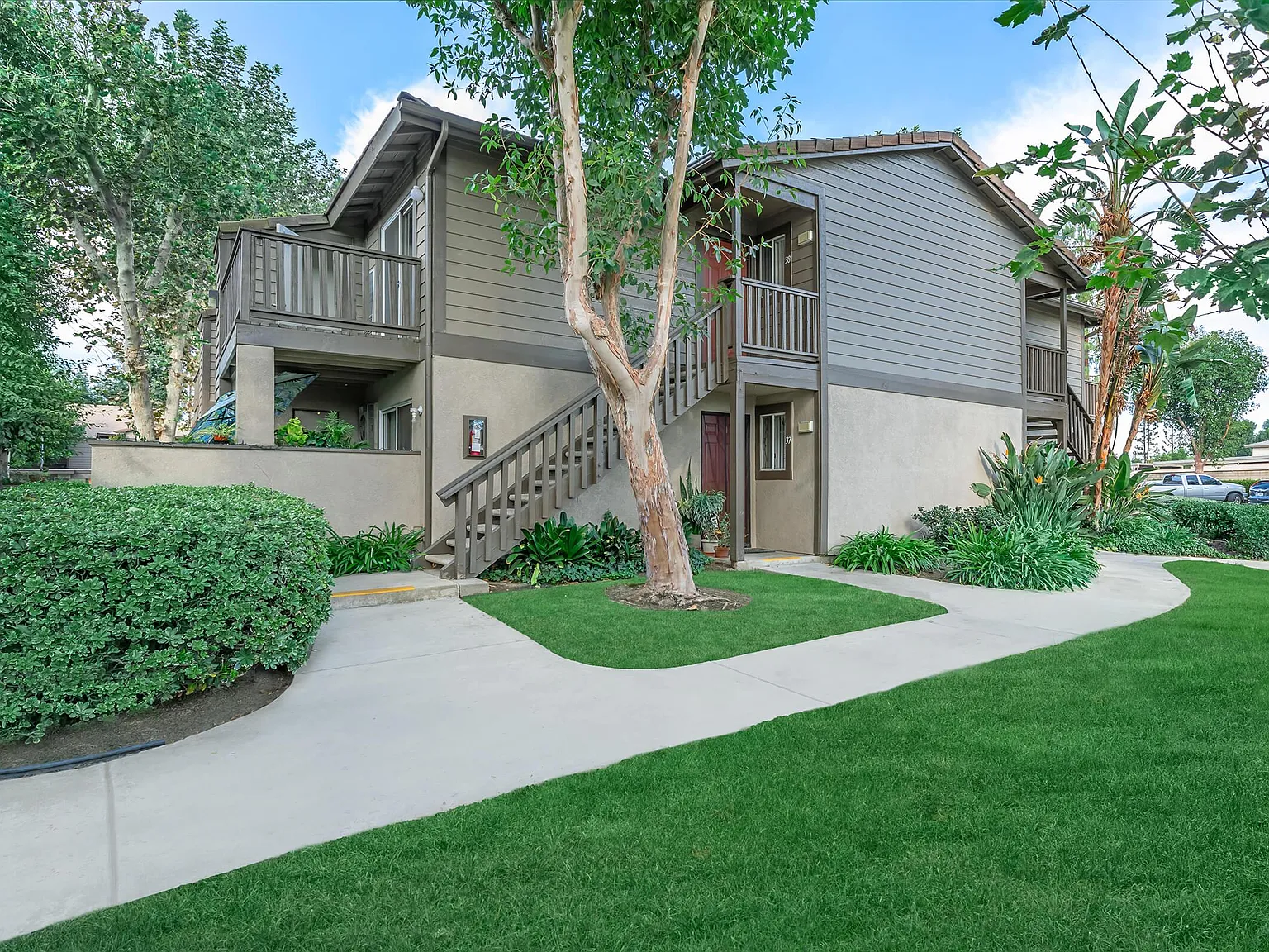 Pinecrest Apartment Homes — Photo 4