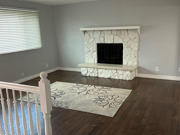 3rd image of 5498 S Sarah Jane Dr