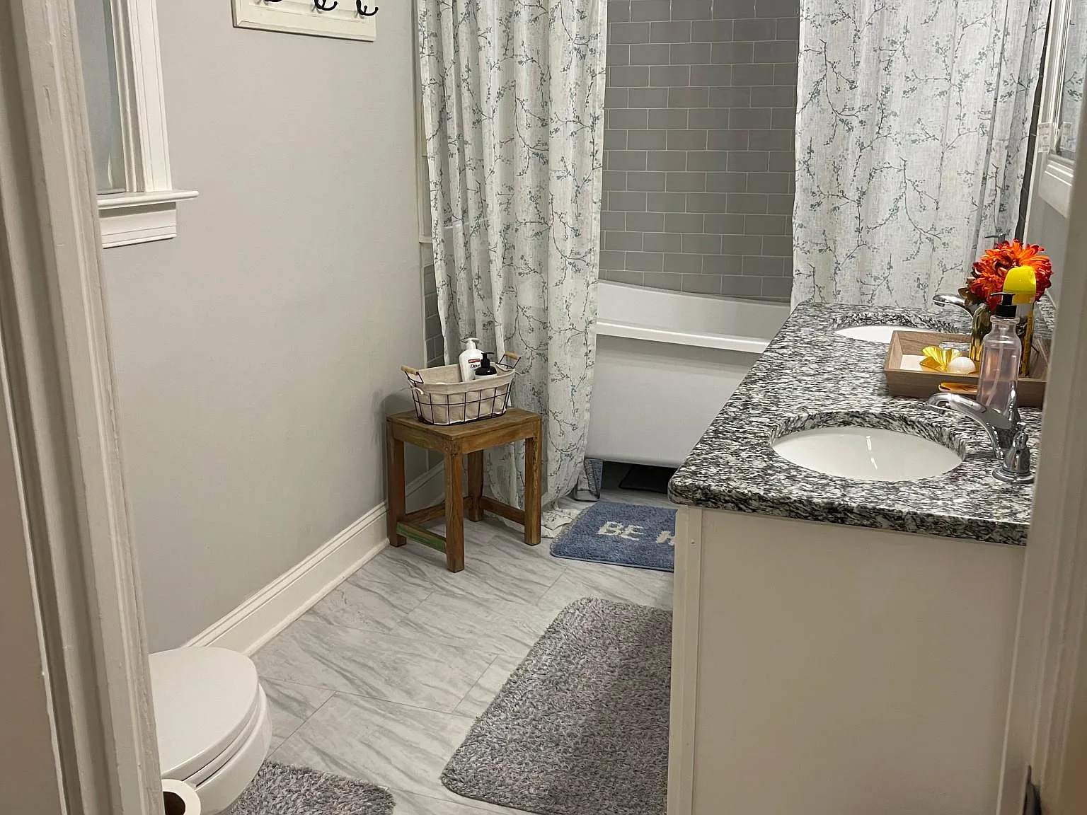 1635 Rosewood Street Hl — Photo 4