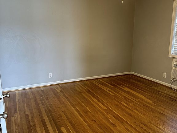 2nd image of 2047 Coburn Blvd #6