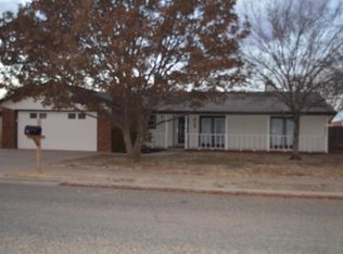 714 8th St, Wolfforth, TX 79382