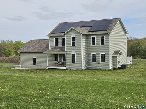 2 Legacy Drive, Sterling, CT 06377