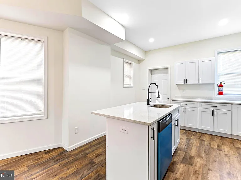 3324 Edmondson Ave — Photo 5