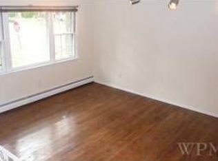 35 Winthrop Dr, Cortlandt Manor, NY 10567