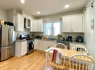 74 Berkshire St #3, Cambridge, MA 02141
