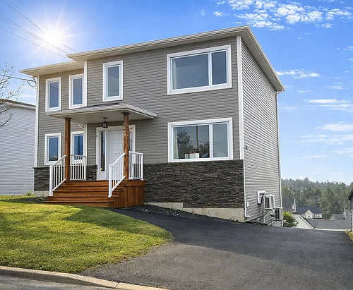 108 Gallery Cres Photo 1