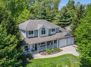 9875 Brin Point Ct SW, Byron Center, MI 49315