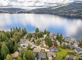 51 N Point Dr, Bellingham, WA 98229
