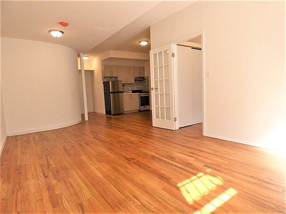 2nd image of 525 E 5th St #F