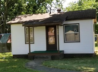 200 E 11th St, Georgetown, IL 61846